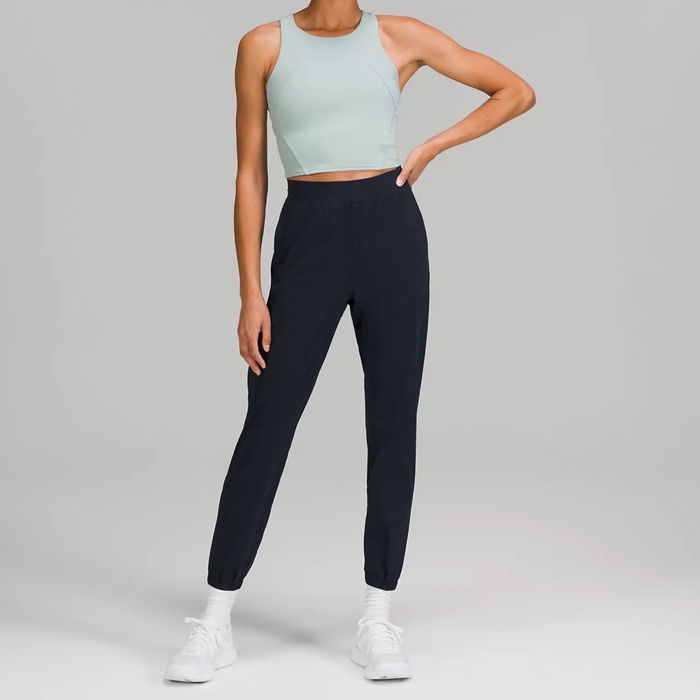 Lululemon navy joggers size 8